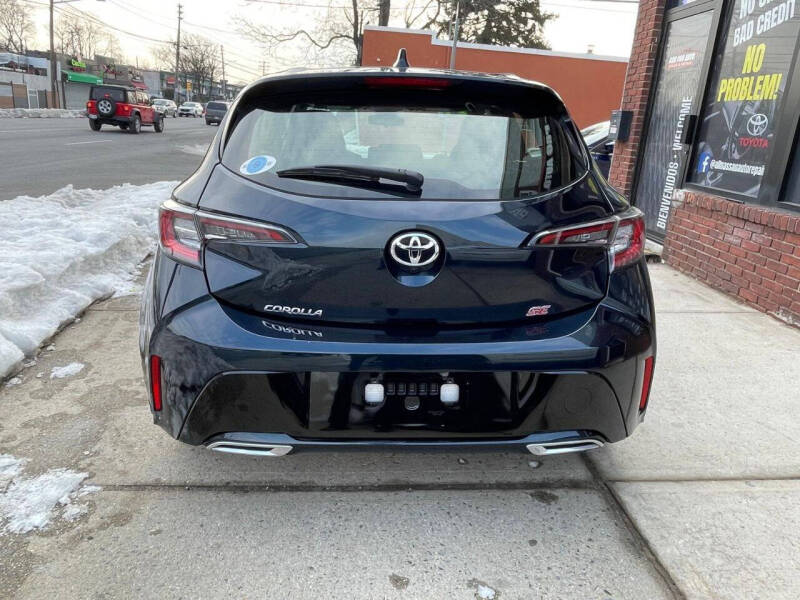 2021 Toyota Corolla Hatchback SE