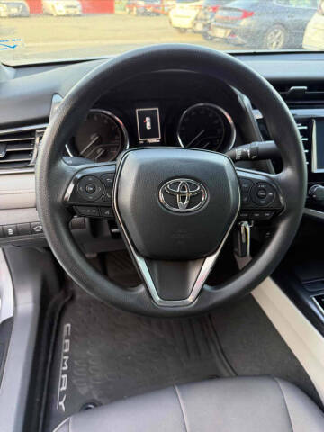 2019 Toyota Camry LE