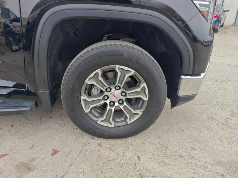 2024 GMC Sierra 1500