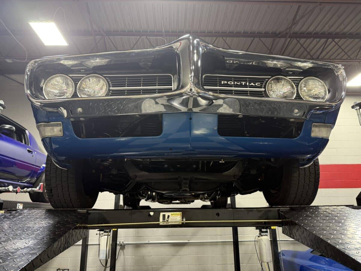 1968 Pontiac Firebird 64