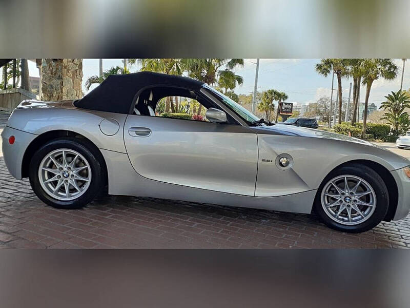 2004 BMW Z4 2.5i