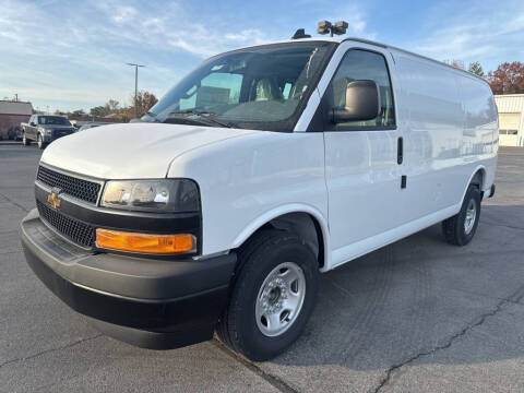 2025 Chevrolet Express 2500