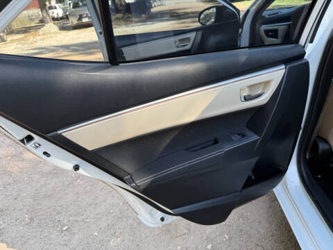 2015 Toyota Corolla LE