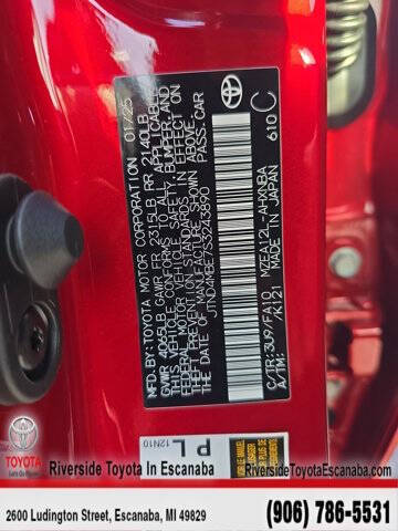 2025 Toyota Corolla Hatchback SE