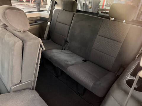 2015 Nissan Armada SV