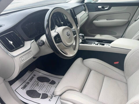 2021 Volvo XC60 T6 Inscription