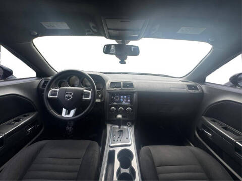 2013 Dodge Challenger SXT