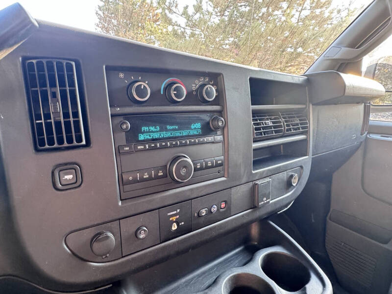 2019 Chevrolet Express 2500