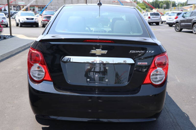 2015 Chevrolet Sonic LTZ Auto