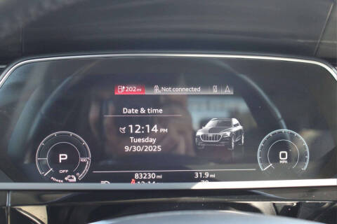 2019 Audi e-tron quattro Prestige