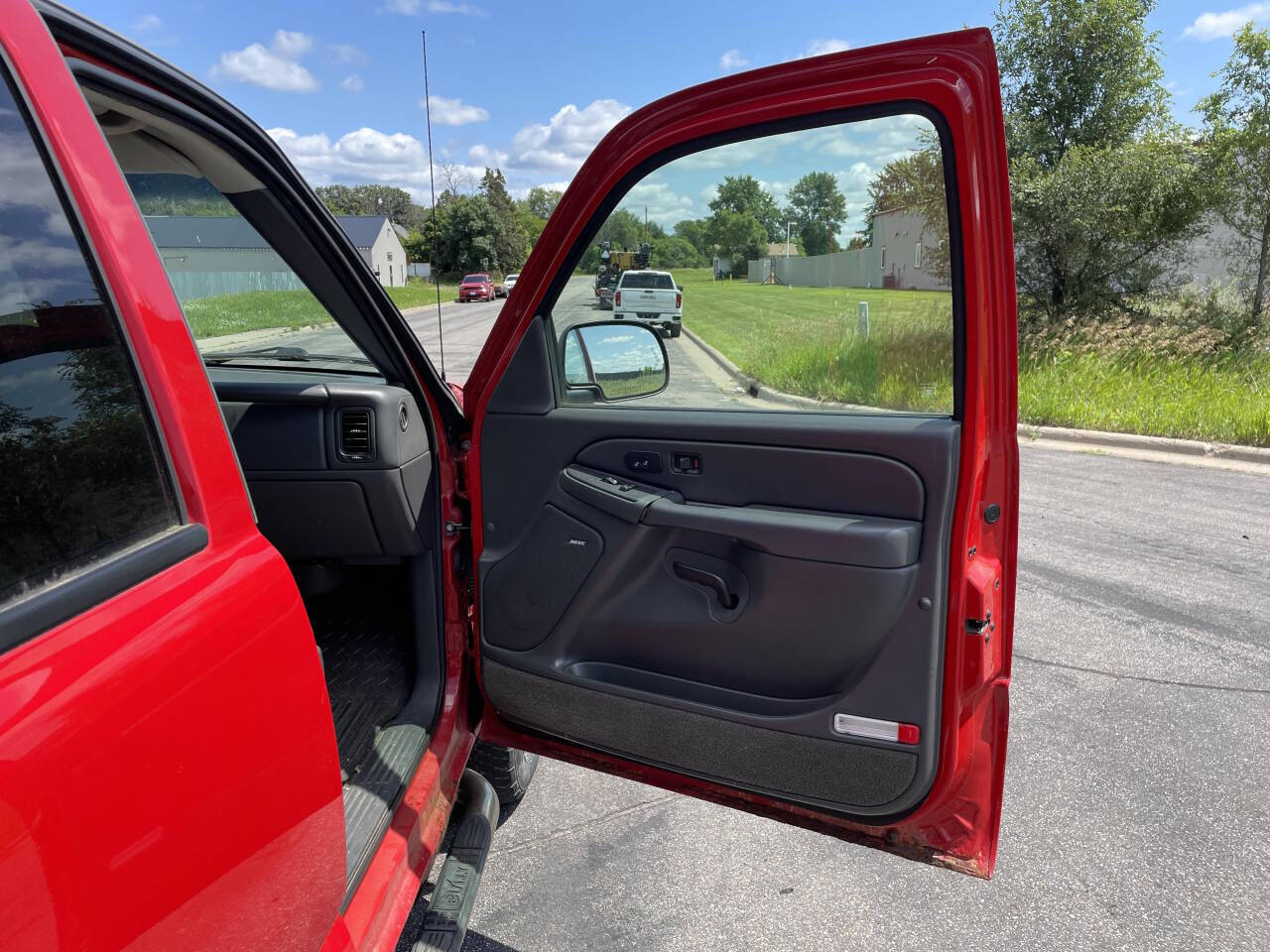 2005 GMC Sierra 1500 for sale at Twin Cities Auctions in Elk River, MN