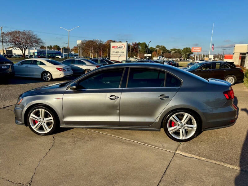 2017 Volkswagen Jetta 2.0T GLI