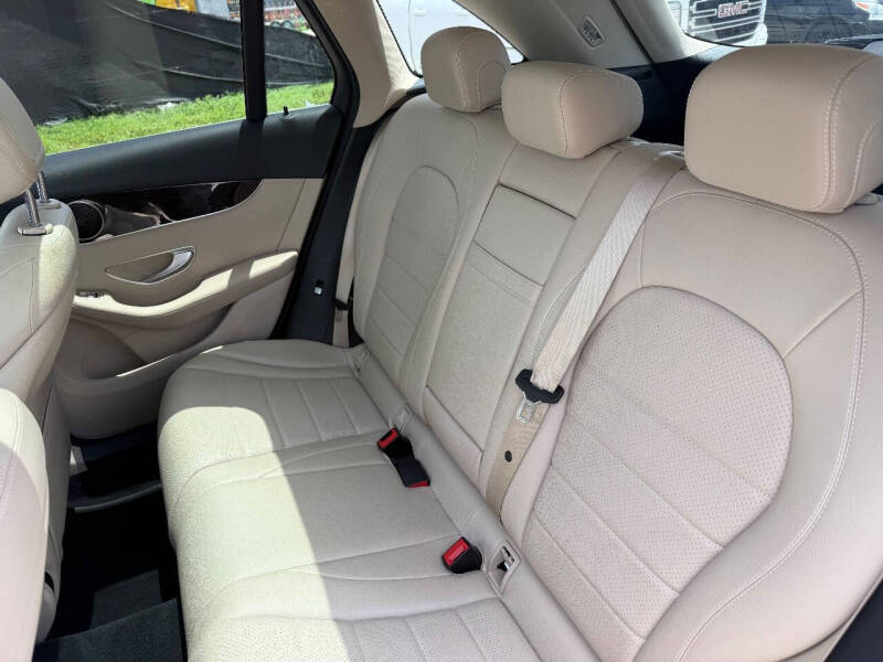 2016 Mercedes-Benz GLC GLC 300