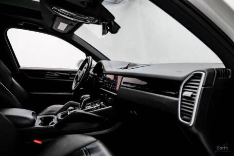 2023 Porsche Cayenne