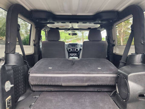 2011 Jeep Wrangler Sahara