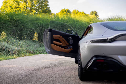 2023 Aston Martin Vantage