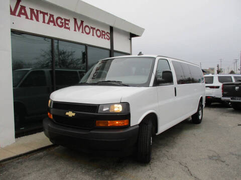 2022 Chevrolet Express for sale at Vantage Motors LLC in Raytown MO