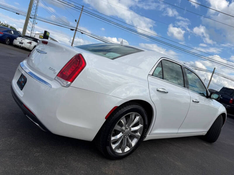 2015 Chrysler 300 C