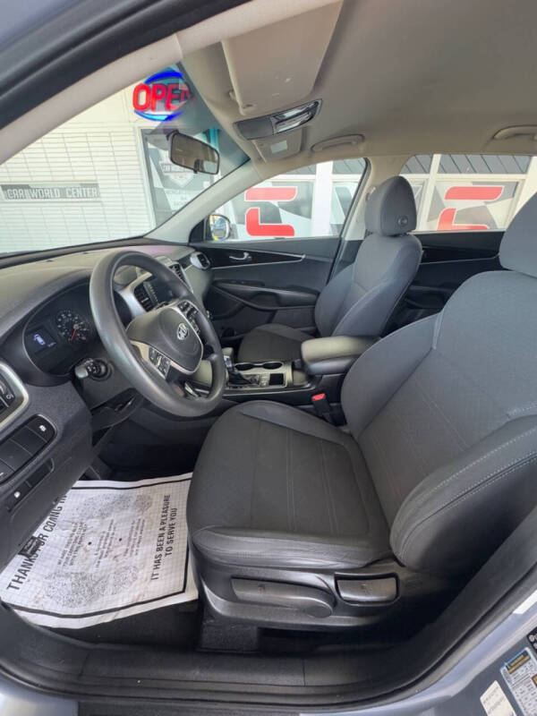 2020 Kia Sorento S V6