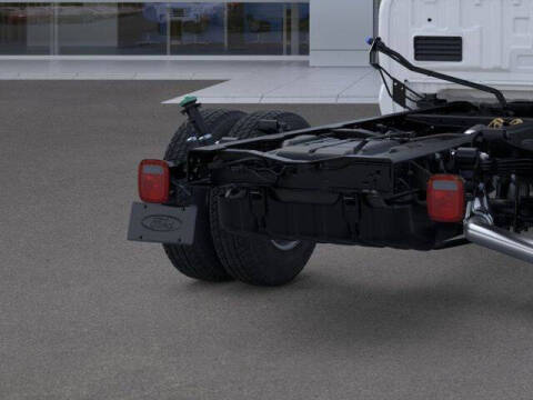 2025 Ford F-350 Super Duty XL