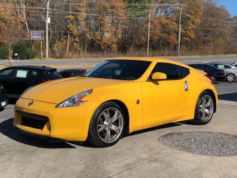Meguiars Gold Class Car Wash test results and review on my 2009 Nissan 370z  touring. 