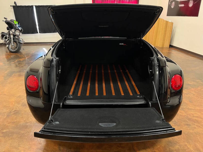 2004 Chevrolet SSR LS