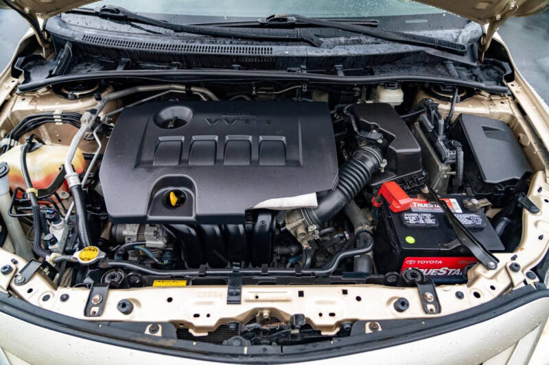 2012 Toyota Corolla LE