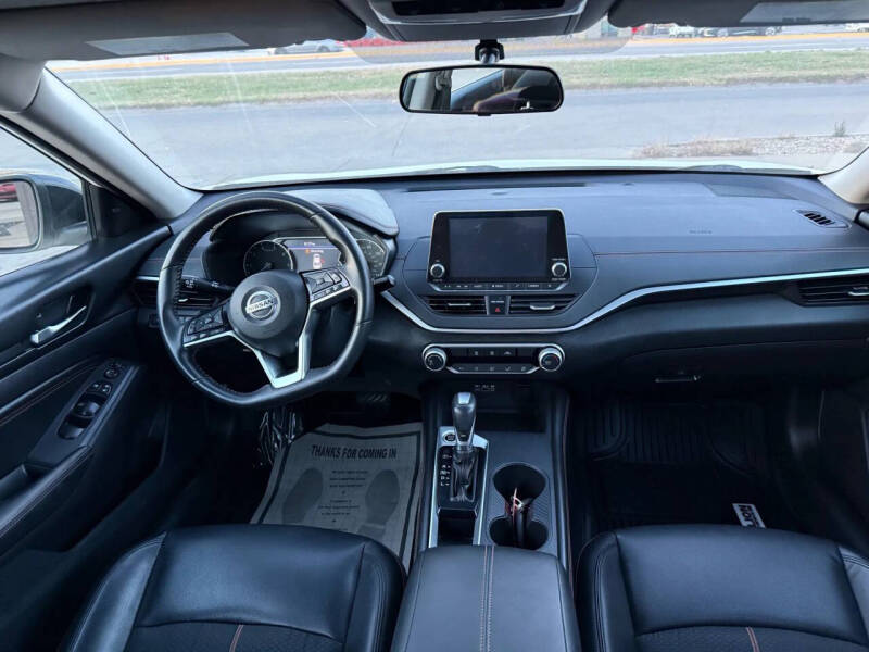 2019 Nissan Altima 2.5 SR