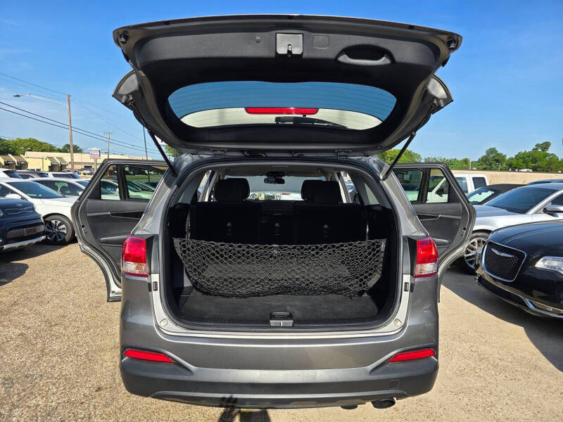 2016 Kia Sorento LX