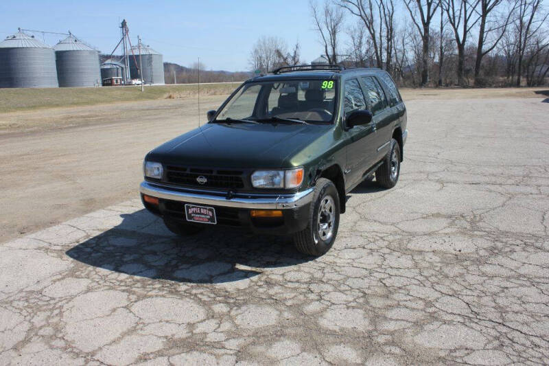 1998 Nissan Pathfinder XE