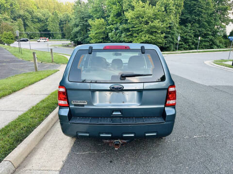 2010 Ford Escape XLS