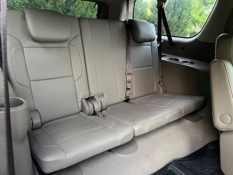 2020 Chevrolet Suburban LT
