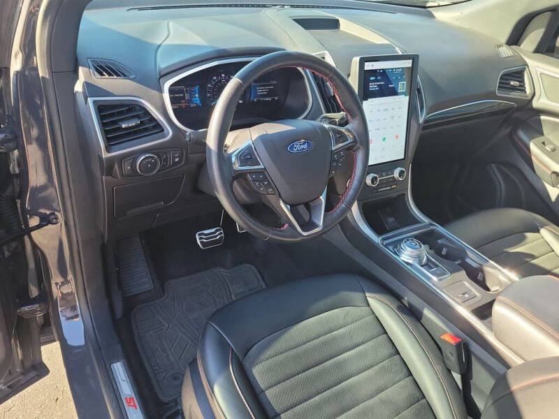 2021 Ford Edge ST-Line