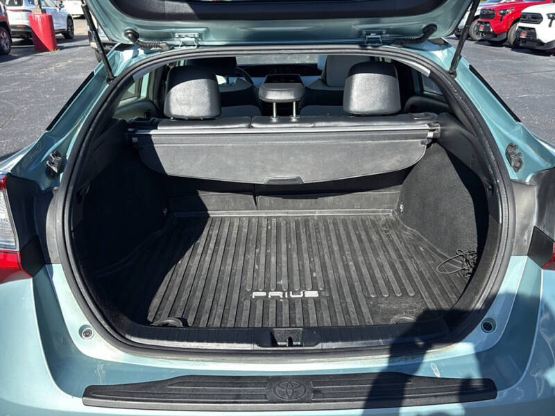 2021 Toyota Prius XLE AWD-e