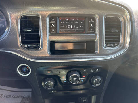 2012 Dodge Charger SE