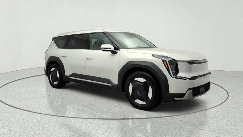 2026 Kia EV9 Wind