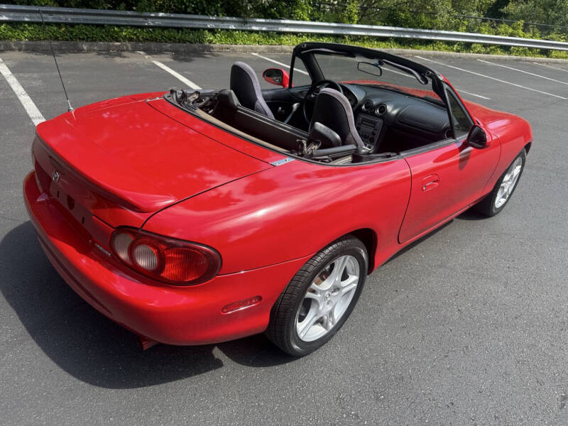2005 Mazda MX-5 Miata Cloth