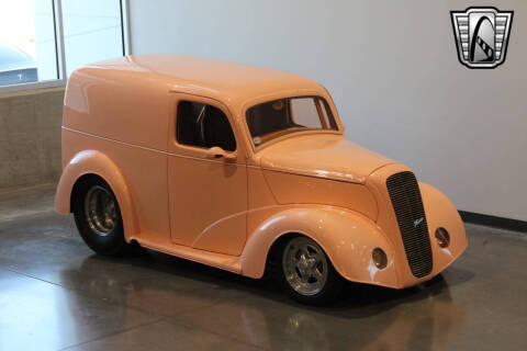 1950 Ford Anglia Thames