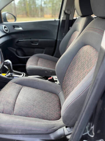 2017 Chevrolet Sonic LT Auto