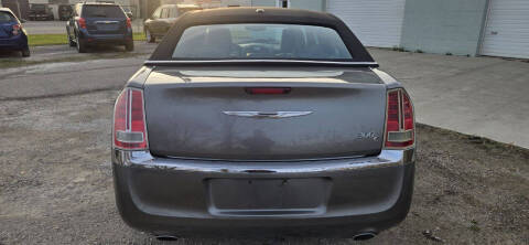 2011 Chrysler 300 C