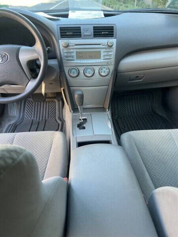 2009 Toyota Camry LE