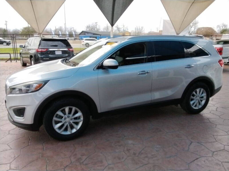 2017 Kia Sorento LX