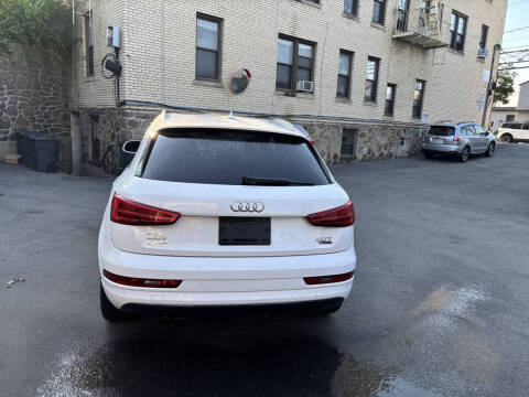 2018 Audi Q3 2.0T quattro Premium