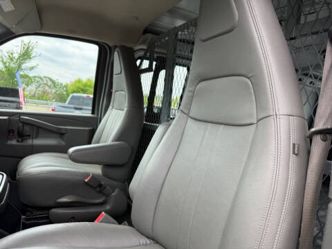 2018 Chevrolet Express 2500