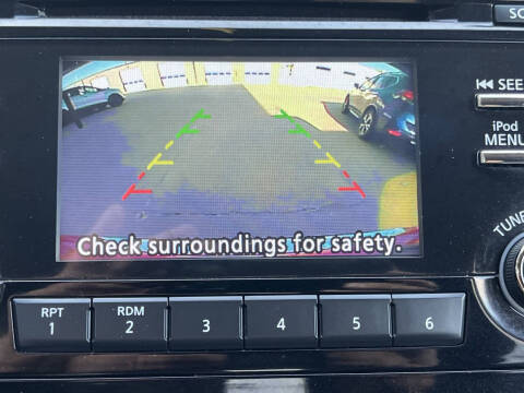 2017 Nissan Rogue SV