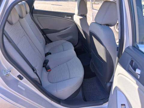 2017 Hyundai Accent SE