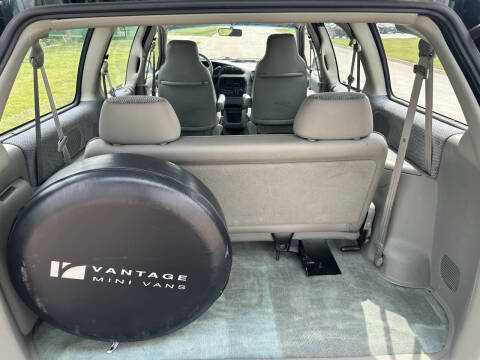 1997 Dodge Grand Caravan SE