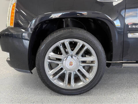 2013 Cadillac Escalade Platinum Edition