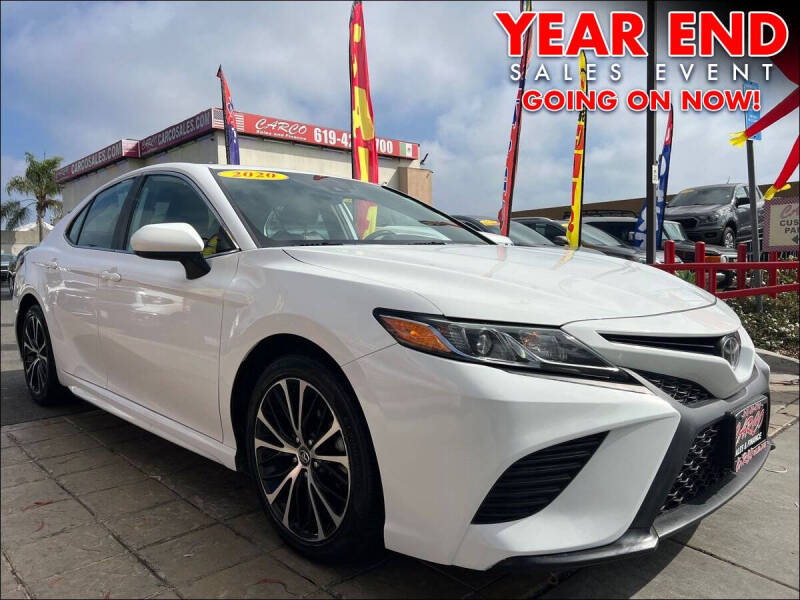 2020 Toyota Camry SE
