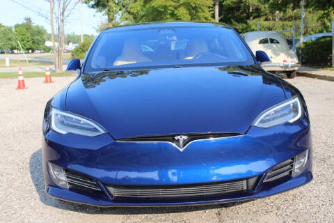 2016 Tesla Model S 75D